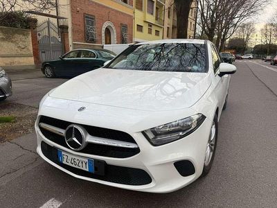 Usata Mercedes A180 Business 116 CV (85 kW) 2020 Bianco Berlina