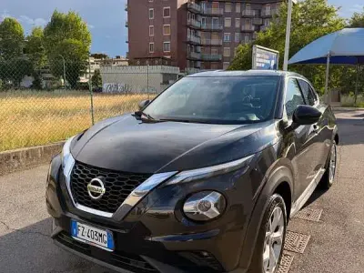 Usata Nissan Juke Acenta 117 CV (86 kW) 2019 Nero SUV
