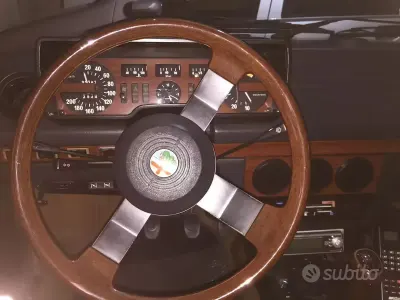 Usata Alfa Romeo Alfetta 130 CV (95 kW) 1983 Marrone Berlina