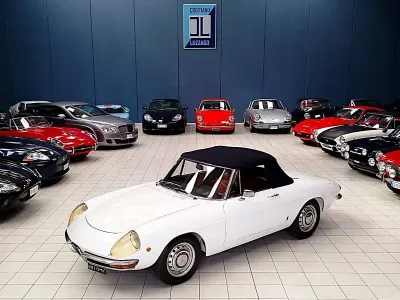 Usata Alfa Romeo Spider 118 CV (86 kW) 1969 Bianco Cabrio