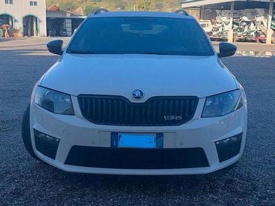 Occasion Skoda Octavia RS 184 ch (135 kW) 2016 Blanc Break