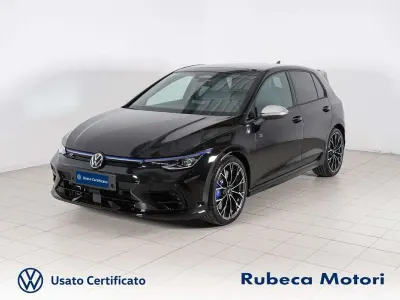 Nuova VW Golf VIII R 333 CV (244 kW) 2025 Nero Berlina