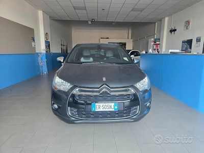 Usado DS Automobiles DS4 Chic 114 CV (83 kW) 2013 Negro Berlina