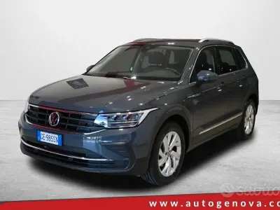 Usata VW Tiguan Life 150 CV (110 kW) 2021 Grigio SUV