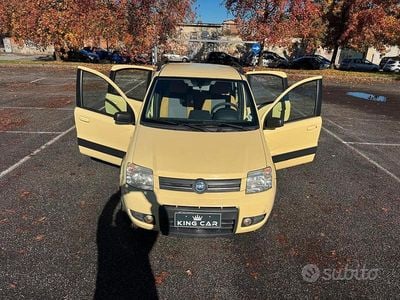 Usata Fiat Panda 4x4 Climbing 60 CV (44 kW) 2006 Giallo Utilitaria