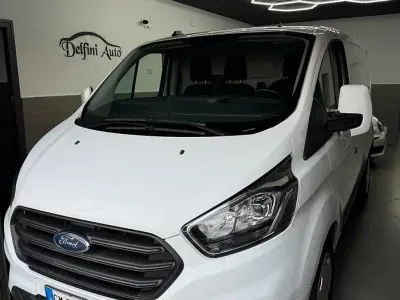 Käytetty Ford Transit Custom Trend 130 HP (95 kW) 2023 Valkoinen Sedan