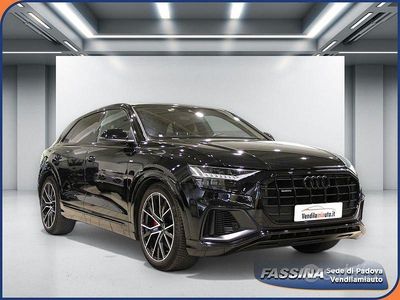Usata Audi Q8 S-line plus 462 CV (339 kW) 2021 Nero SUV