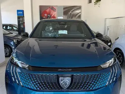 Usata Peugeot 3008 GT 144 CV (105 kW) 2025 SUV
