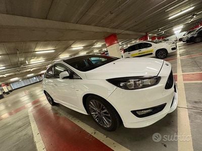 Bianco Usata 2017 Ford Focus ST-Line Berlina | 12.500 € (Molto cara)