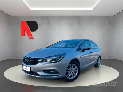 Usata Opel Astra 110 CV (80 kW) 2017 Grigio Station wagon