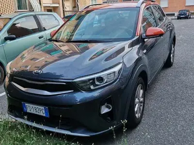 Usata Kia Stonic Style 101 CV (74 kW) 2018 SUV
