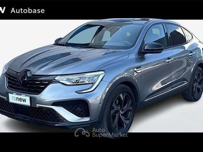 Usata Renault Arkana Engineered 143 CV (105 kW) 2023 Gray SUV