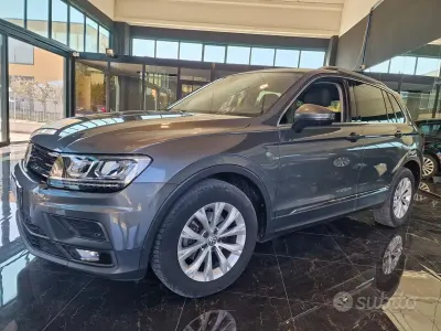 Usata VW Tiguan Sport 116 CV (85 kW) 2019 Grigio SUV