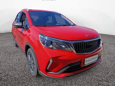 Nuova EMC QUATTRO 103 CV (75 kW) 2025 Rosso SUV