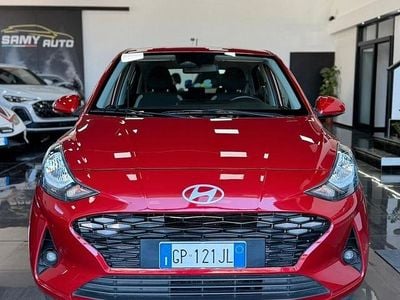 Usata Hyundai i10 67 CV (49 kW) 2023 Rosso Utilitaria