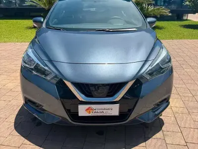 Usata Nissan Micra N-Connecta 90 CV (66 kW) 2017 Grigio Utilitaria