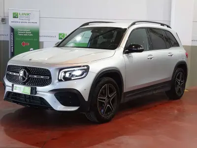Usado Mercedes GLB180 Premium 116 CV (85 kW) 2023 SUV