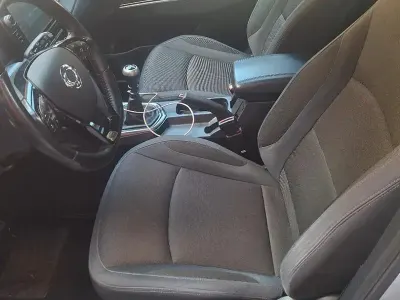 Usata SsangYong Tivoli 136 CV (100 kW) 2021 Grigio SUV