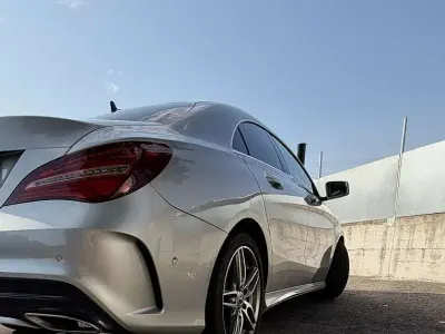 Usata Mercedes CLA200 Premium 136 CV (100 kW) 2018 Coupé