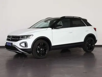 Usata VW T-Roc Style 116 CV (85 kW) 2025 Pure white nero SUV