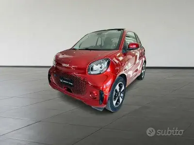 Usata Smart ForTwo Coupé Passion 60 kW (82 CV) 2021 Rosso Utilitaria