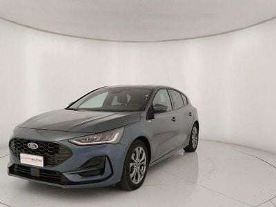 Blu Usata 2023 Ford Focus ST-Line Utilitaria | 17.950 € (Buon prezzo)