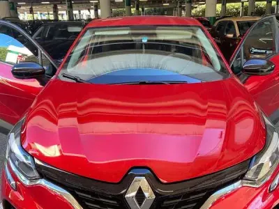 Usata Renault Captur Zen 101 CV (74 kW) 2021 Rosso SUV