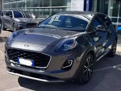 Usata Ford Puma Titanium 125 CV (91 kW) 2022 Magnetic grey (metallizzato) SUV