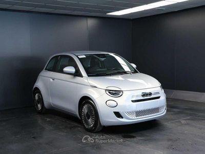 Nuova Fiat 500 65 CV (47 kW) 2026 Blu/azzurro SUV