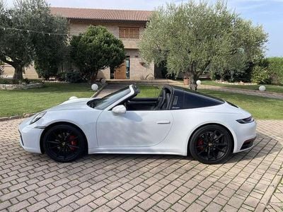 Usata Porsche 911 Targa 4 385 CV (283 kW) 2021 Bianco Cabrio
