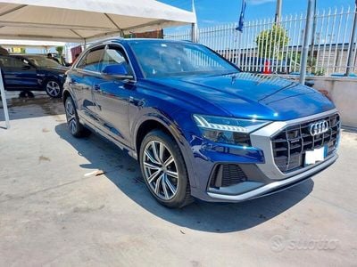 Blu Usata 2020 Audi Q8 Sport SUV | 39.900 € (Buon prezzo)