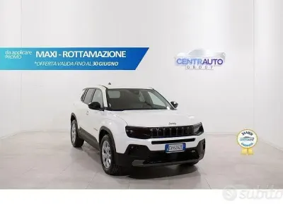 Usata Jeep Avenger Longitude 101 CV (74 kW) 2024 Bianco SUV