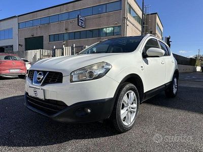 Usata Nissan Qashqai Tekna 150 CV (110 kW) 2010 Bianco SUV