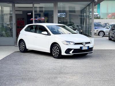 Usata VW Polo 95 CV (69 kW) 2023 Bianco Utilitaria
