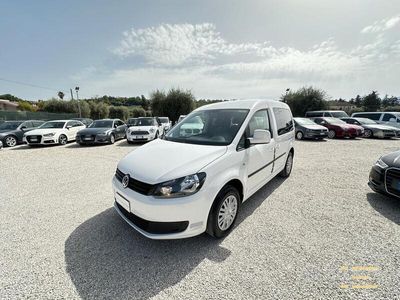 usata VW Caddy 1.6 TDI 102 cv 5 posti 143.425 km