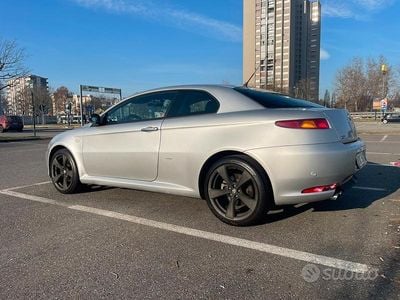 Usata Alfa Romeo GT Distinctive 150 CV (110 kW) 2007 Grigio Coupé