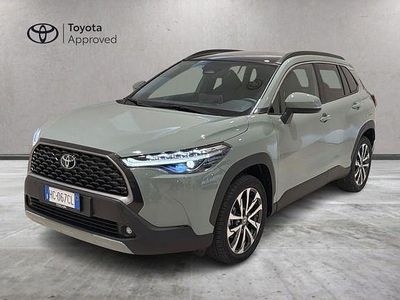 Nuova Toyota Corolla Cross Premium 2026 Verde SUV