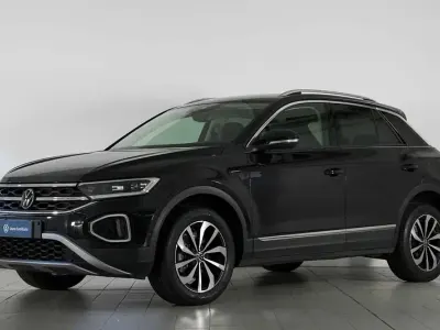 Usata VW T-Roc Style 116 CV (85 kW) 2023 Nero SUV