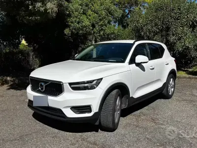 Usata Volvo XC40 150 CV (110 kW) 2020 Bianco SUV