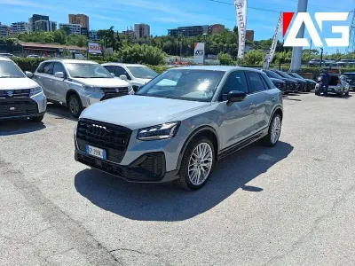 Usata Audi Q2 Ambiente 150 CV (110 kW) 2023 Grigio SUV