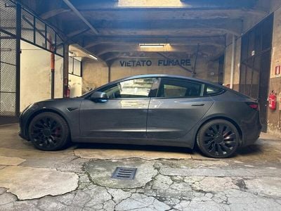 Grigio Usata 2023 Tesla Model 3 Berlina | 38.000 € (Cara)