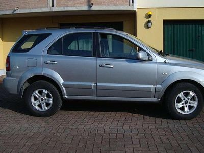 Usata Kia Sorento Comfort 140 CV (102 kW) 2002 Argento SUV