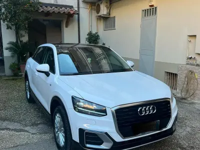 Usata Audi Q2 Premium 116 CV (85 kW) 2017 Bianco SUV