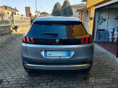 Usata Peugeot 3008 Allure 131 CV (96 kW) 2022 SUV