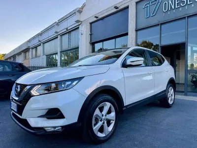 Gebraucht Nissan Qashqai 116 PS (85 kW) 2020 Weiß SUV
