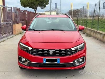 Usata Fiat Tipo Red 131 CV (96 kW) 2022 Rosso Station wagon