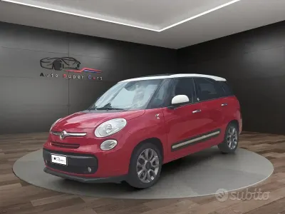 Usata Fiat 500L Living 120 CV (88 kW) 2014 Rosso Monovolume