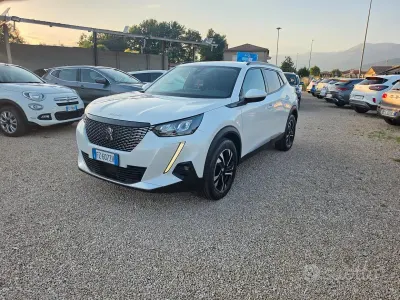 Usata Peugeot 2008 Allure 131 CV (96 kW) 2020 Bianco SUV