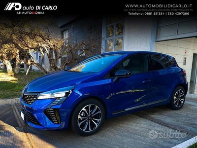 Usata Renault Clio V Techno 91 CV (66 kW) 2025 Blu Berlina