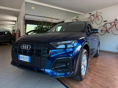 Usata Audi Q5 Sportback Ambiente 204 CV (150 kW) 2022 Blu SUV
